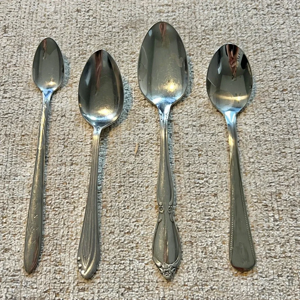 Mixed Lot Stainless Steel Vtg Flatware 40 Pieces Mismatched Forks Knives Spoons